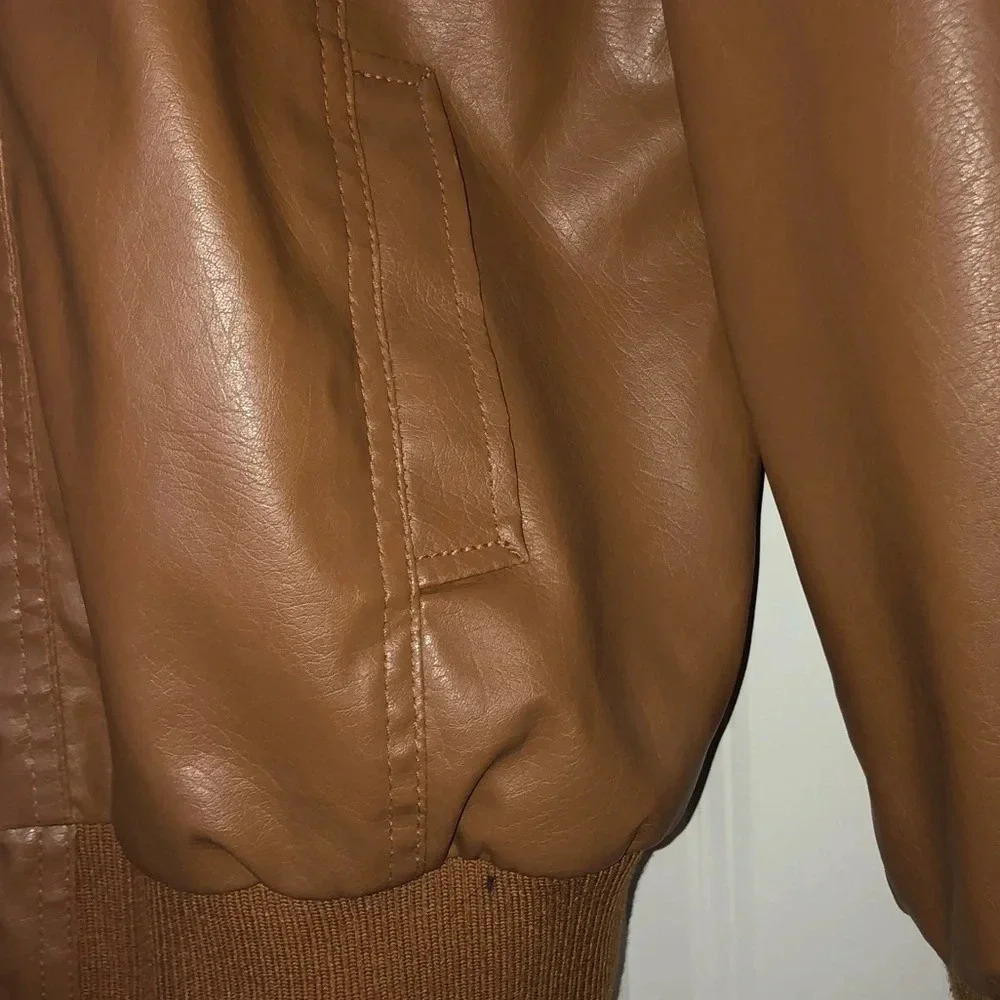 Cute Jacket - Picture 2 of 5